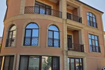Satılır Həyət Evi Sarayda