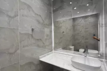 Satılır Yeni Tikili 5-ci Mikrorayonda