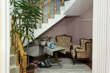 Satılır Həyət Evi Buzovnada