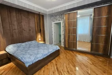 Aylıq Kirayə Yeni Tikili Elmler Akademiyasıda