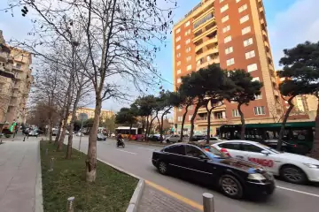 Satılır Yeni Tikili Rusiya Səfirliyida