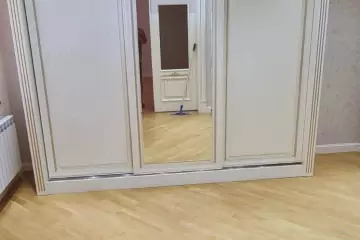 Satılır Bağ Evi Novxanıda