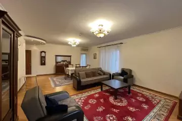 Satılır Yeni Tikili Rusiya Səfirliyida