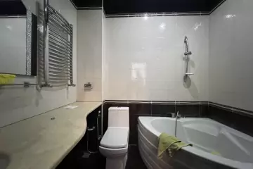 Satılır Yeni Tikili Elmler Akademiyasıda