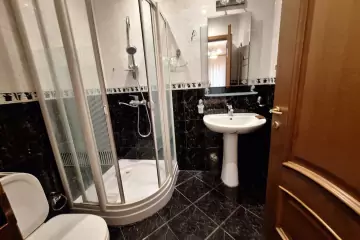 Satılır Yeni Tikili Rusiya Səfirliyida