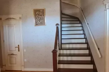 Satılır Bağ Evi Novxanıda