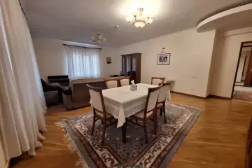 Satılır Yeni Tikili Rusiya Səfirliyida