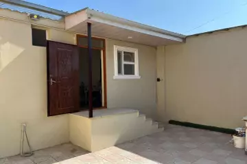 Satılır Həyət Evi Binəqədidə
