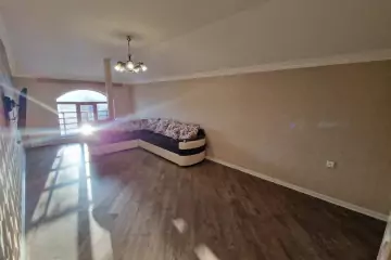 Satılır Yeni Tikili Masazırda