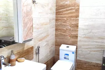 Satılır Yeni Tikili Yasamalda