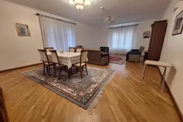 Satılır Yeni Tikili Rusiya Səfirliyida