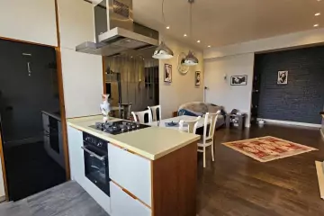Satılır Yeni Tikili Elmler Akademiyasıda