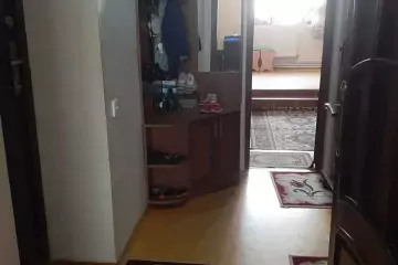 Satılır Köhnə Tikili Nəsimi Bazarında
