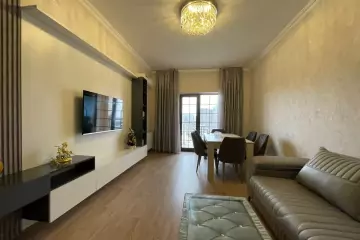 Aylıq Kirayə Yeni Tikili şərq Bazarında