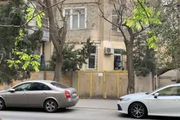Satılır Köhnə Tikili Nəsimi Bazarında 