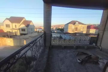 Satılır Həyət Evi Atyalıda