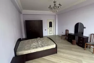 Satılır Yeni Tikili Yeni Yasamalda