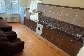 Satılır Həyət Evi Goradildə