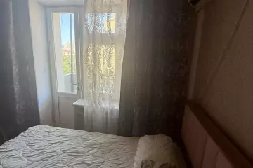 Satılır Köhnə Tikili Beşmərtəbədə