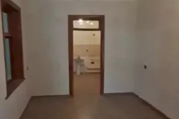 Satılır Həyət Evi Vtarov çastda