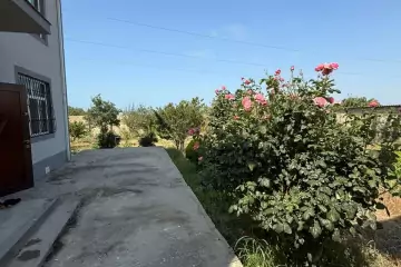 Satılır Həyət Evi Goradildə