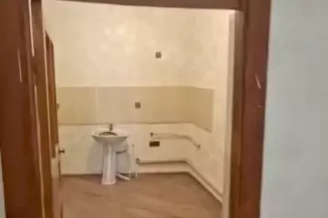 Satılır Həyət Evi Vtarov çastda