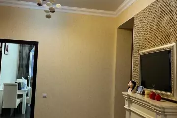 Satılır Yeni Tikili Elmler Akademiyasıda