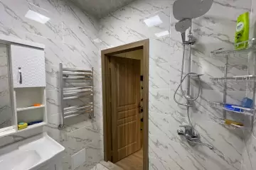 Aylıq Kirayə Yeni Tikili şərq Bazarında