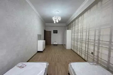 Aylıq Kirayə Yeni Tikili şərq Bazarında