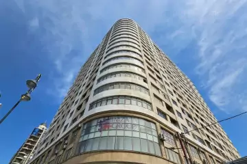 Satılır Yeni Tikili Elmler Akademiyasıda