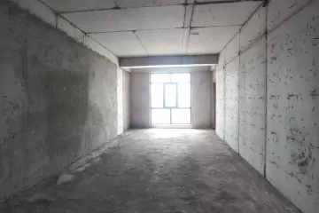 Satılır Yeni Tikili Nəsimi Bazarında