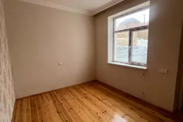 Satılır Həyət Evi Bakıda