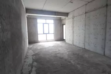 Satılır Yeni Tikili Nəsimi Bazarında