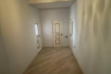 Satılır Yeni Tikili Yeni Yasamalda
