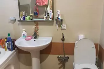 Satılır Köhnə Tikili Biləcəridə