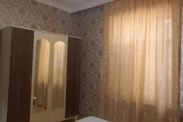 Aylıq Kirayə Həyət Evi Binədə