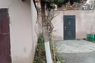 Satılır Həyət Evi Biləcəridə