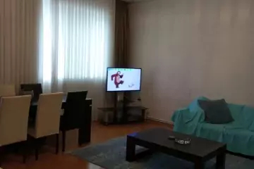 Satılır Yeni Tikili Yasamalda