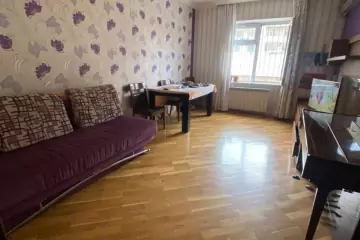 Satılır Köhnə Tikili Biləcəridə