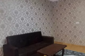 Aylıq Kirayə Həyət Evi Binədə