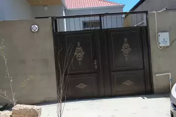 Aylıq Kirayə Həyət Evi Binədə