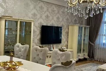 Satılır Yeni Tikili Nəsimi Bazarında