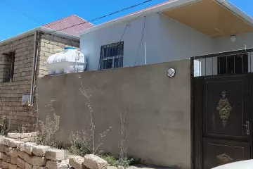 Aylıq Kirayə Həyət Evi Binədə