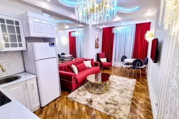 Satılır Yeni Tikili Yeni Günəşlidə