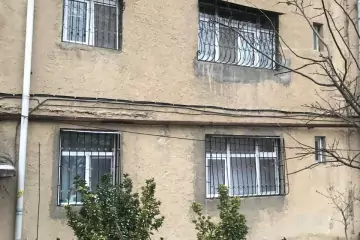 Satılır Köhnə Tikili Biləcəridə