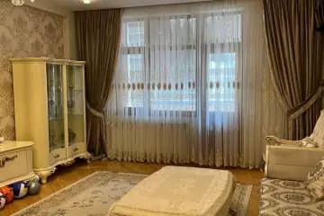 Satılır Yeni Tikili Nəsimi Bazarında