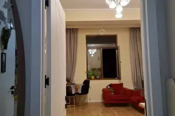 Satılır Yeni Tikili Gənclikdə