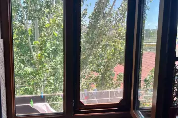 Satılır Köhnə Tikili Biləcəridə