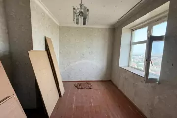 Satılır Köhnə Tikili Biləcəridə