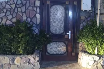 Satılır Həyət Evi Zabrat Qəsəbəsida